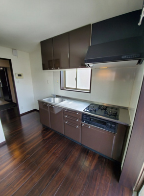 【居間・リビング】 | 桜華BLDG