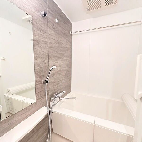 COZY東大曽根の浴室