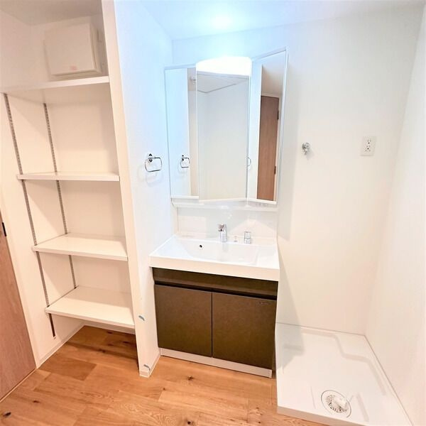 COZY東大曽根の洗面所