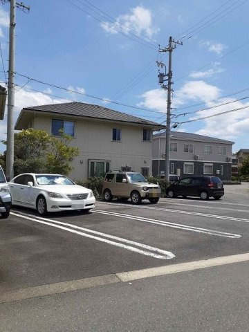 【駐車場】 | ファミールウツベ　Ⅰ