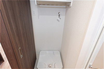 【設備】 | カーサ ミカサ | 洗面室・洗濯機置き場