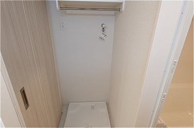 【設備】 | カーサ ミカサ | 洗面室・洗濯機置き場