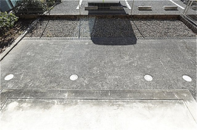 【庭】 | エルヴィレッジ Ｆ | 専用庭