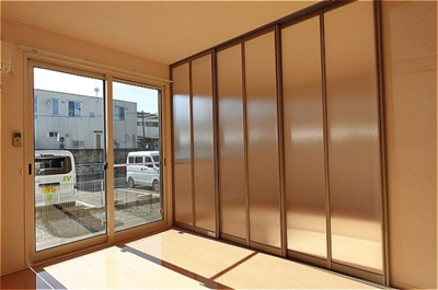 【その他】 | エルヴィレッジ Ｆ | ライトスルースクリーン