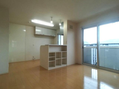 【収納】 | スカイエム | カウンター裏・収納棚