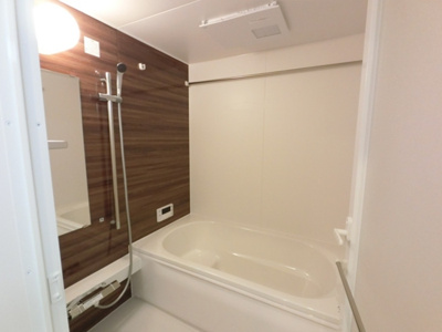 【浴室】 | アヴニールプラス | 換気暖房乾燥機付き浴室