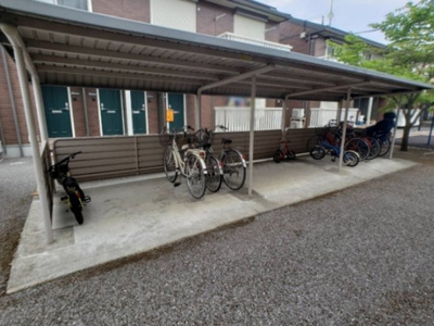 【その他共用部分】 | サングリーン Ｃ | 駐輪場