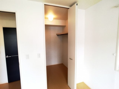 【洋室】 | エスポワール ルナ Ｂ | 洋室・ウォークインクローゼット