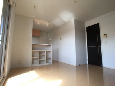 【居間・リビング】 | エスポワール ルナ Ｂ | ＬＤＫ