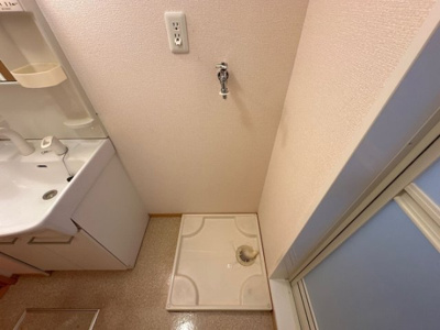 【設備】 | サングリーン Ａ | 洗濯機置き場