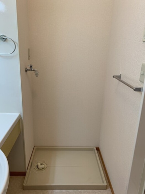 【設備】 | グリンピア | 洗濯機置き場