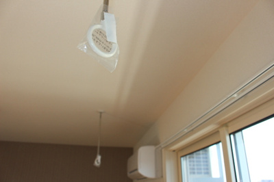  | サザンヒルズ Ｂ | 室内物干しとエアコン