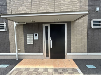 【エントランス】 | サザンヒルズ Ｂ | エントランス