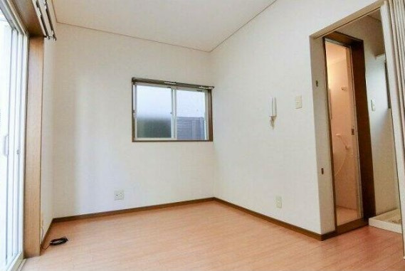 サンオーシャンの居間・リビング