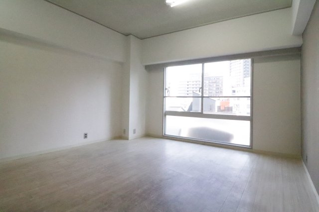 【洋室】 | メガロコープ福島