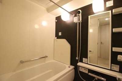 【浴室】 | パレステージ神田 | きれいなお風呂です