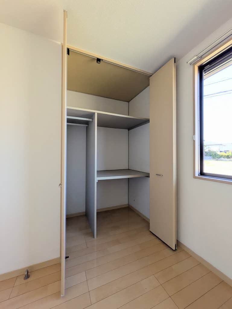 メゾン・ド・セリーヌ Ⅰの収納