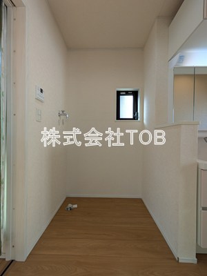 【その他】 | 調布市多摩川３－３１戸建 | 洗濯機置場