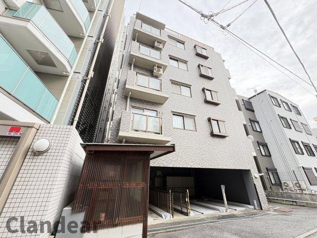 松戸東光マンションの外観|ドキドキの新生活も、安心してスタート。ぴったりの住まいを見つけませんか？クランディアが一緒に住まい選びをサポートします‼　まずは、お気軽にお問合せください　＃クランディア