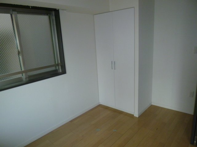 シャリエ錦糸町石原の洋室