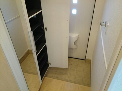 【玄関】 | エルシャトー吉備Ⅶ | 毎日通る玄関はこちらです