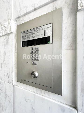 UURコート名古屋名駅のエントランス