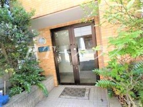 花見ビルのエントランス