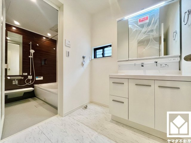 大津市穴太１丁目　L号地の脱衣所