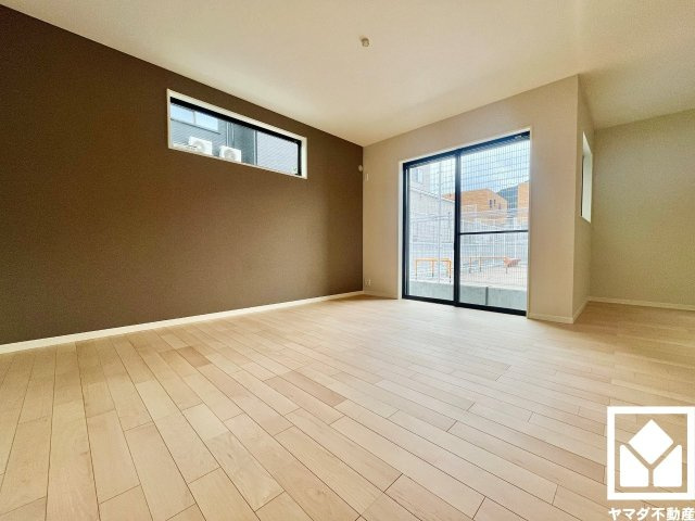 大津市穴太１丁目　L号地の洋室