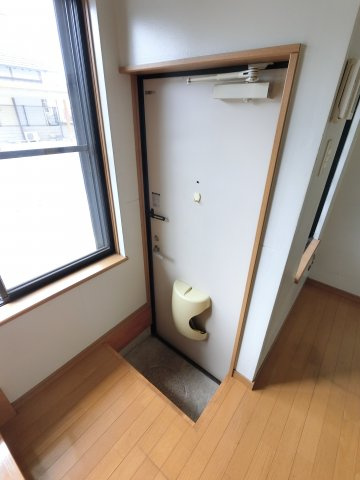 【玄関】