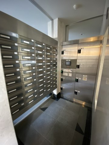 WISTERIA KOMAZAWA　床暖房　免震構造　駅近　バイク置場のその他共用部分