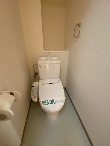 WISTERIA KOMAZAWA　床暖房　免震構造　駅近　バイク置場のトイレ