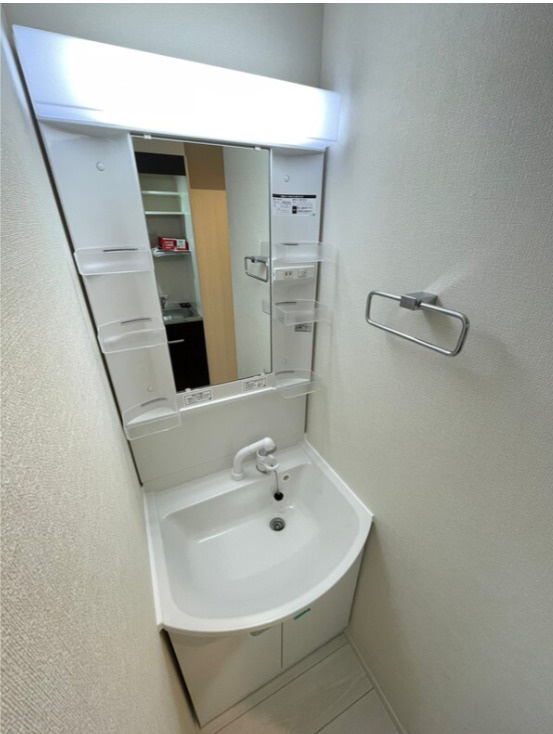 BRIGHT平井の独立洗面台