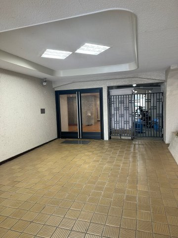 メゾン青山のロビー