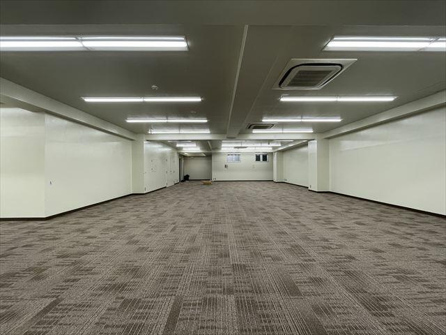 光洋ビルの洋室