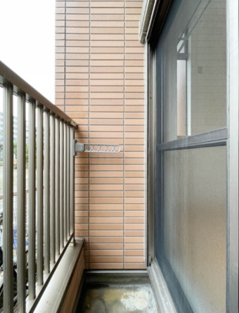 【バルコニー】