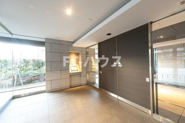 ベルヴュコート津田沼のエントランス
