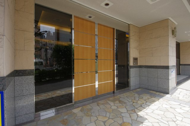 【エントランス】