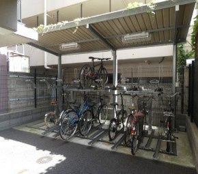 プレスプレスタイル両国の駐車場|駐輪場