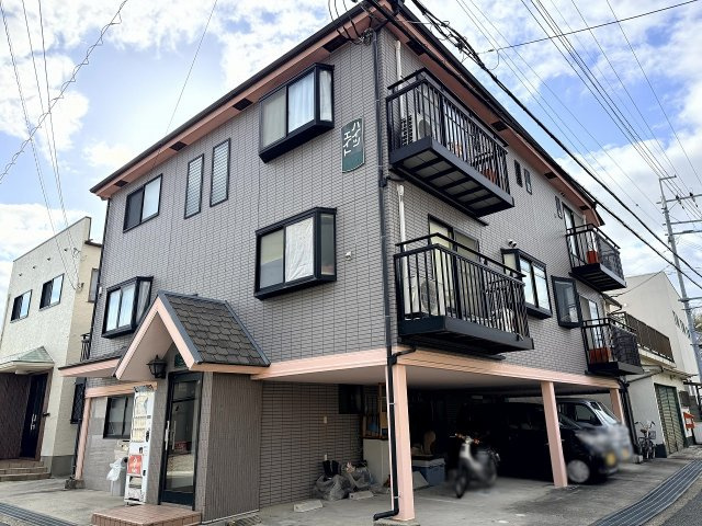 ハイツエイトの外観