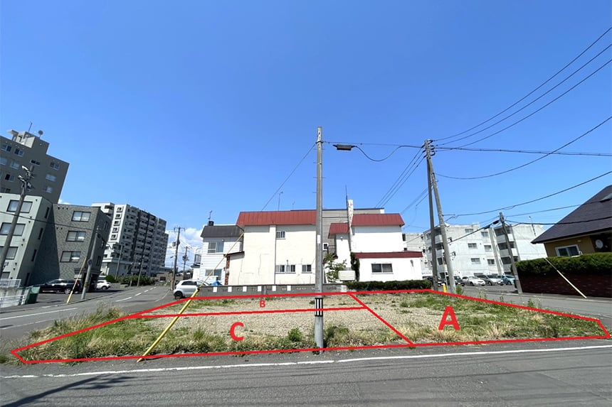 【建築条件付き】本郷通2丁目南　全3区画の前面道路含む現地写真