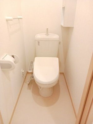 【トイレ】 | カルム・メゾン | コンパクトで使いやすいトイレです