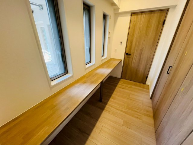 ネバーランド伏見丹波橋