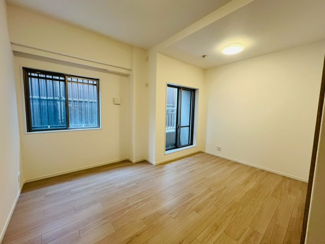 ネバーランド伏見丹波橋