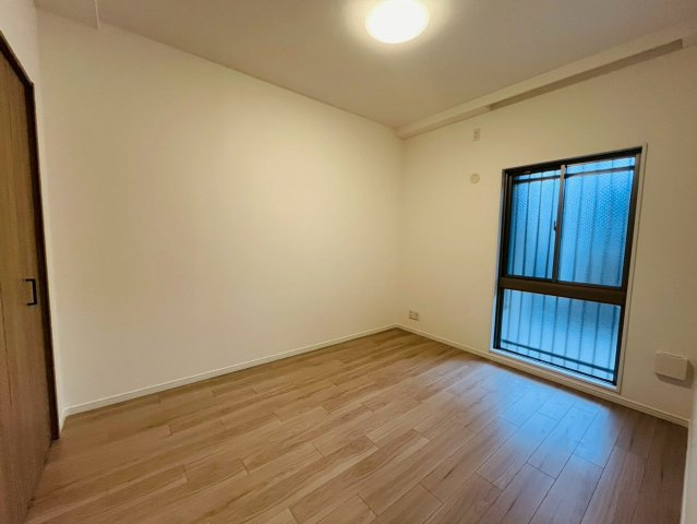 ネバーランド伏見丹波橋