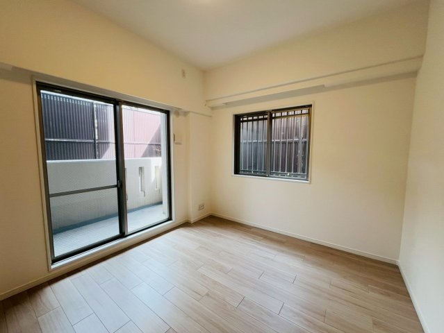 ネバーランド伏見丹波橋