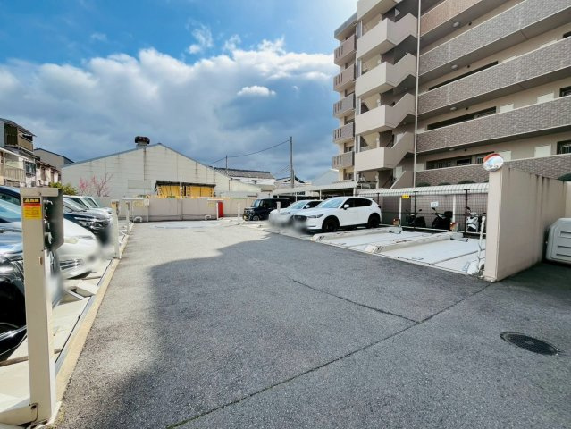 ネバーランド伏見丹波橋