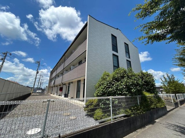 レオパレスひたち野