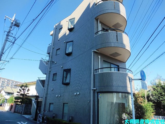 アートプラザの外観