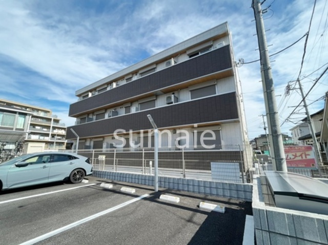 コリーヌヴェール日進の外観|閑静な住宅地